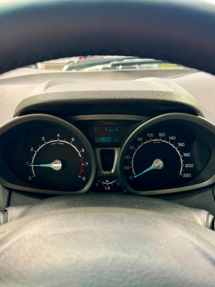 Ford Ecosport SE — foto 10